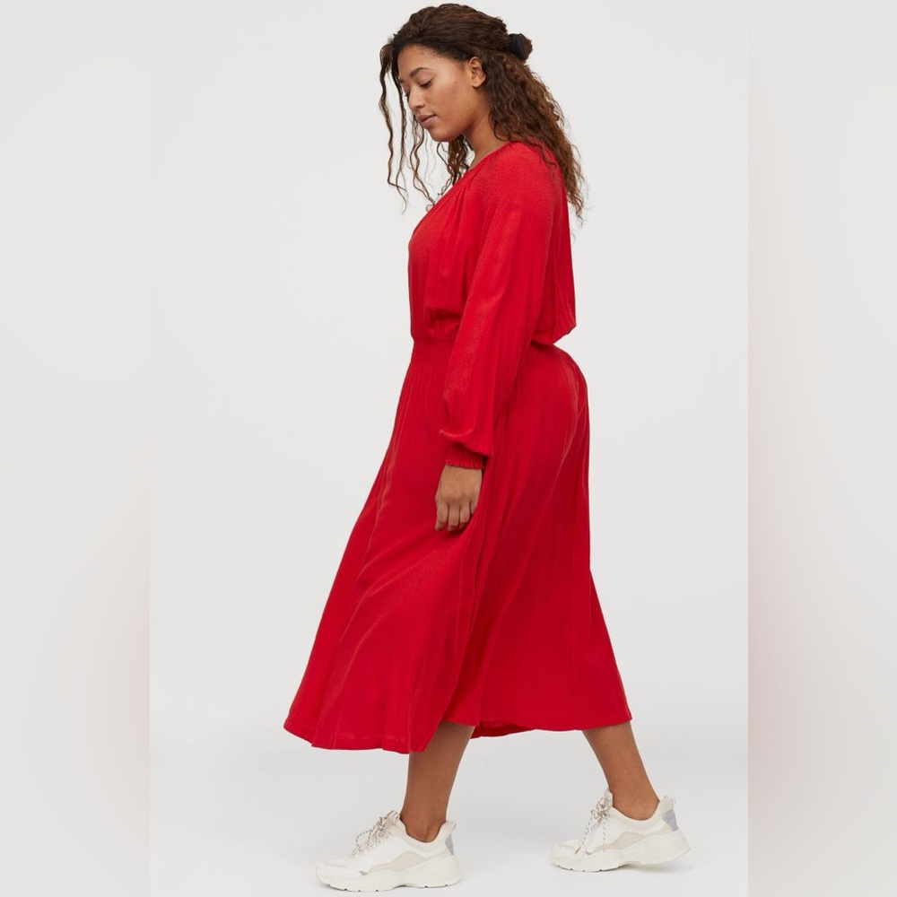 NWT H&M Red Smocked Waist Midi Dress | Long Sleeve Business Casual